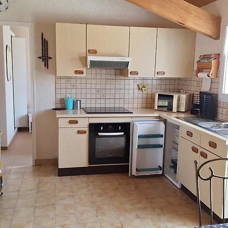 Σπίτι διακοπών Maison T3 Avec Jardin Et Terrasse - 4 Personnes - Fr-1-325-133 *