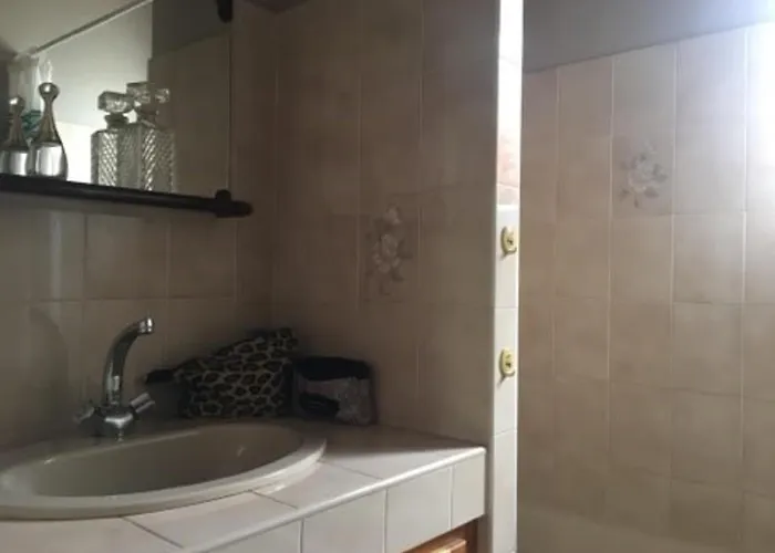 Holiday home Maison T3 Avec Jardin Et Terrasse - 4 Personnes - Fr-1-325-133 Les Sables-d'Olonne