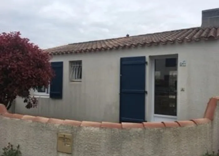 Maison T3 Avec Jardin Et Terrasse - 4 Personnes - Fr-1-325-133