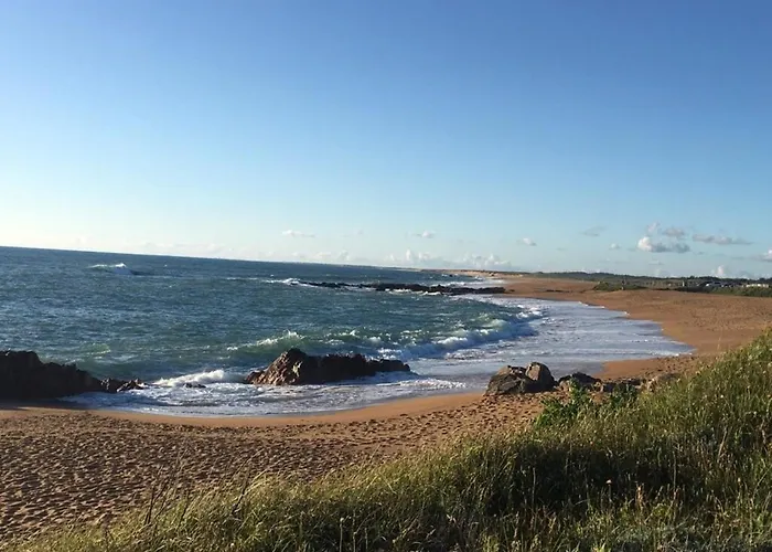 Holiday home Maison T3 Avec Jardin Et Terrasse - 4 Personnes - Fr-1-325-133